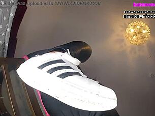 gigantic girl shoeplay dipping dangling shows her stinky