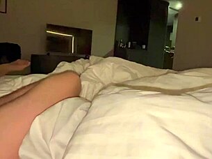 horny wife wants creampie at hotel to get pregnant