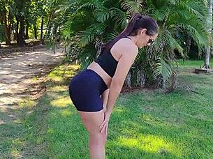Milf gives outdoor blowjob during public workout