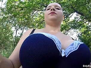 Amateur gets juggs fondled