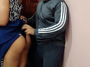 Malaysian girl has sex in the kitchen