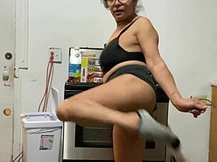 Anna maria mature latina sexy dominican milf in black part 3