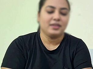 Fucking a beautiful girl in an empty house