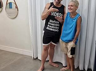 Bastidores with intense dp and cum