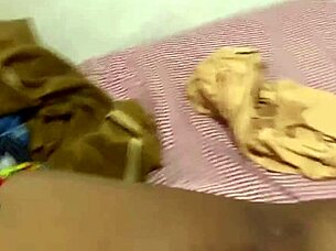 Futanari spotted large dildo on partner