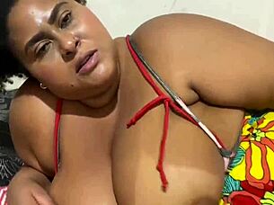 Futanari spotted large dildo on partner