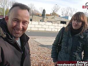 Deutsche hausfrau von der straße zum sex überredet