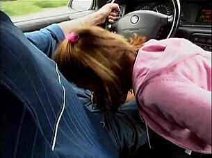 Stranger craves my pussy in the car 😏