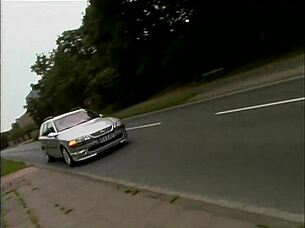 Stranger craves my pussy in the car 😏