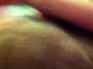 Dizzy babe sucking and titty fucking friend 😏