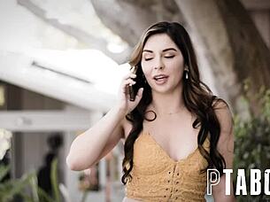 Keira Croft Blows Jessy Jones in POV Reality