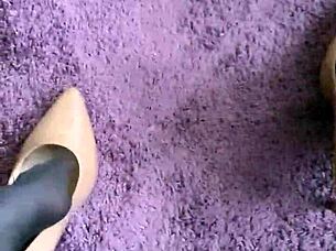 Stylish pantyhose with elegant pumps