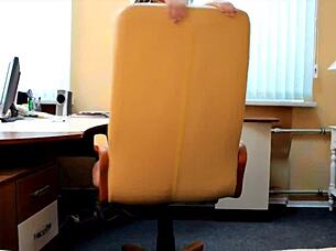 i'm just watchin this sunny girl video from amour angels, feels kinda erotic solo