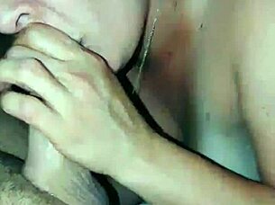 i met this whore on tinder and she gave me a blowjob but i think i messed up the date or something