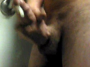 Homemade Gay Stud's Intense Jacking Session Contrasts with Amateur Vibes