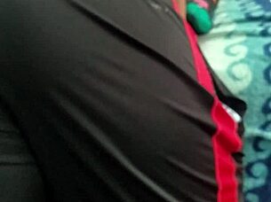 can you believe this ebony babe licking pussy so deep and wet