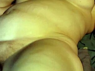 I cum hard on this huge dildo toy