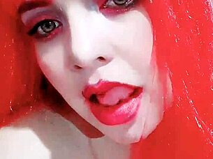 i'm trying to lick the leche girl, but it's tricky