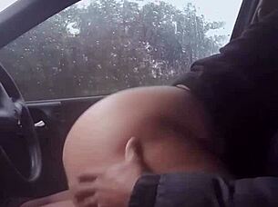 We went for a car ride and I sucked his cock on the way then sat on it nicely 😏🚗