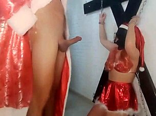 Żona upokarza męża z nowym kochankiem