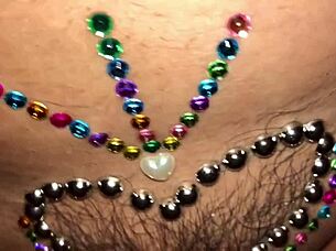 Vajazzling design with silver heart close up