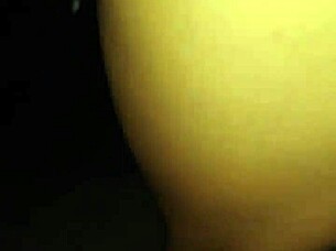 Prostitute Gives Rich Blowjob To Client