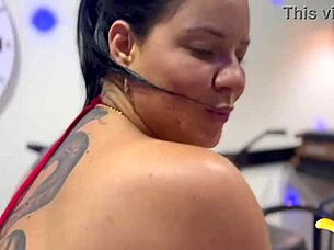 Thiara Fox Sends Sexy Dance With Her Beautiful Curves