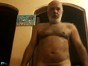 garrafa is a simple bottle for everyday use