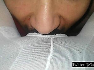 young girl gets oral before getting fucked with pantyhose on in homemade video