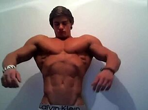 Jeff Seid flexes his muscular body in high definition