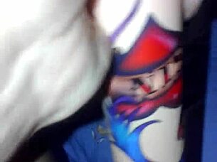 Mexican amateurs play with toys