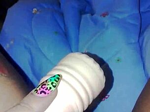 Mexican amateurs play with toys