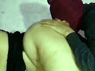 intense creampie fills arab pussy