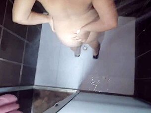 Spying On Mature Latina Stepmother In Amateurs