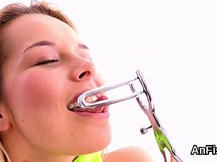 Unusual Lesbo Centerfolds Fisting Spread Kitties and Anals