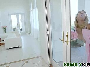 i love this kinky stepfamly roleplay fuckin so much