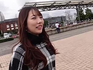 Slender beauty rides creampie in cowgirl