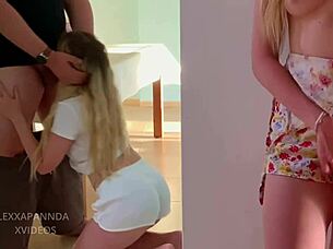 Que Rico Como Follan Mis Compañeros De Piso! Sexo Duro En La Mesa Con Teen 18+