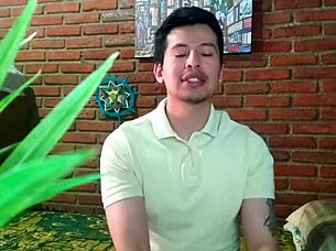 le pague a un musculoso vergon para que me quitara la virginidad relato sexual