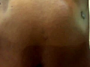 Tava Tocando Punheta Vendo Pornô a Novinha Acordou Já Me Dando a Bucetinha Apertada Dela