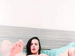 débora andrade is so horny touching her pussy alone at home