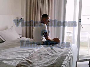 Penelope del mar, horny uruguaya amateur, rides and sucks in pov