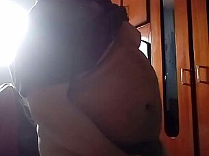 the story unfolds with intense pleasure beating in a sexy encounter