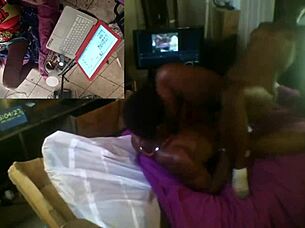 Why is that african pussy getting jammed slow?