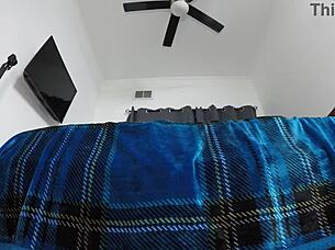 Scarlet Datz Gets Anal POV Fucking!