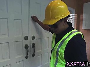 i watched my petite teen 18+ girlfriend get a facial outdoors after blowjob and cumshot