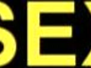 shemale in casual encounter