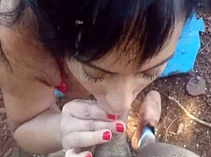 Pamela ferrary no mato kkk