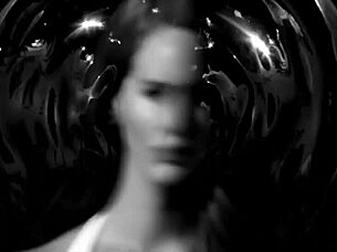 lana del rey sings about blue jeans in a casual vibe