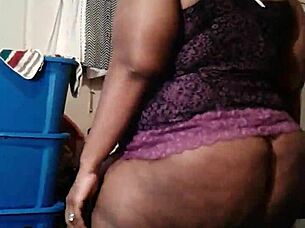 I love getting nasty with my huge soft ass